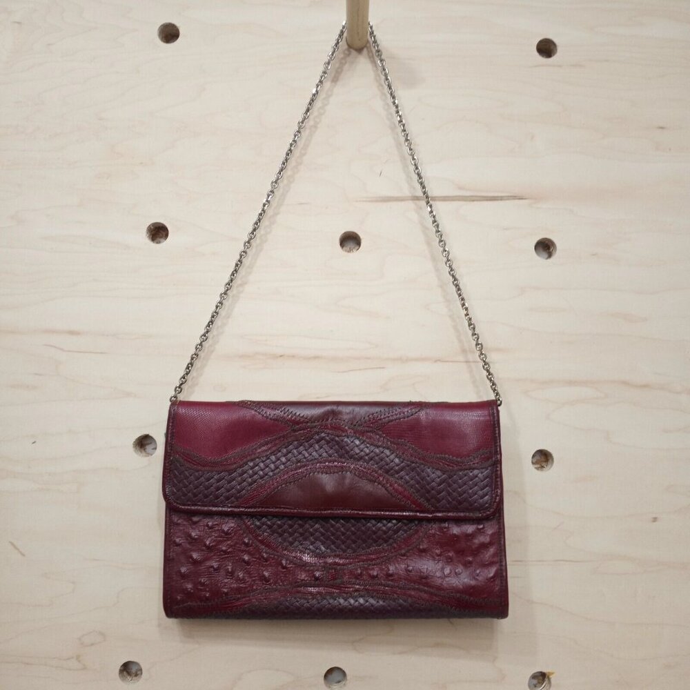 Vintage Leather Purse Handbag With Chain Handle.